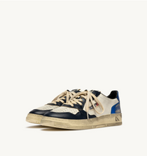 Load image into Gallery viewer, Super Vintage Low Top Trainers in Leather/White/Blue Space
