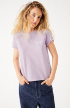Load image into Gallery viewer, Ykobow T Shirt in Lilas
