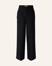 Load image into Gallery viewer, Alberwool Trousers in Black
