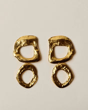 Load image into Gallery viewer, Trudy Earrings in Gold
