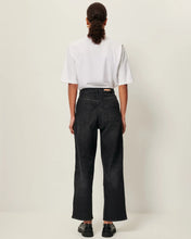 Load image into Gallery viewer, Bay Cruise Jeans in Broken Black
