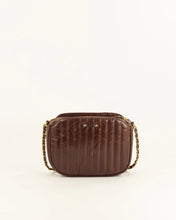 Load image into Gallery viewer, Divine Leather Bag in Castagna
