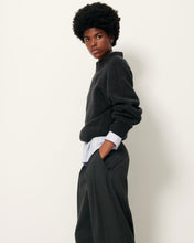 Load image into Gallery viewer, Dalan Jumper in Carbonella
