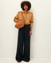 Load image into Gallery viewer, Dalt 5 Pocket Jeans in Black

