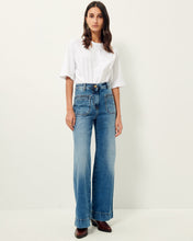 Load image into Gallery viewer, Johnny O Flared High Waisted Jeans Vintage Blue

