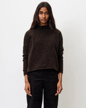Load image into Gallery viewer, Kunlun Jumper in Wood
