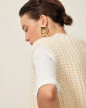 Load image into Gallery viewer, Trudy Earrings in Gold
