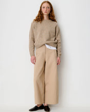 Load image into Gallery viewer, Silty Jumper in Sandgres
