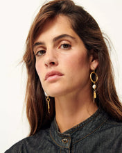 Load image into Gallery viewer, Toti Pearl Earrings Gold
