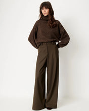 Load image into Gallery viewer, Wesley Trousers
