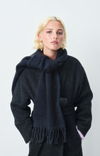 Load image into Gallery viewer, Zinaco Scarf in Night
