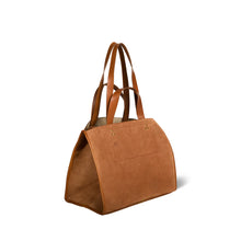 Load image into Gallery viewer, Leon M in Caramel
