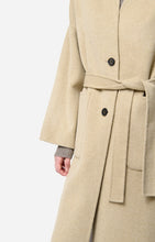 Load image into Gallery viewer, Bachir Coat in Beige Chine
