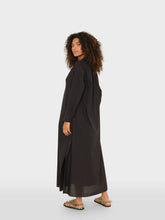 Load image into Gallery viewer, Boden Dress in Black

