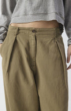 Load image into Gallery viewer, Namaz Trousers in Liane
