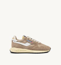 Load image into Gallery viewer, Reelwind Trainers in Nylon/Crack White and Pepper
