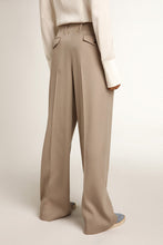 Load image into Gallery viewer, Journey W&#39;s Wide Leg Pants in Roasted Cashew
