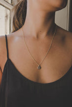 Load image into Gallery viewer, Maxi Melt Necklace in Gold
