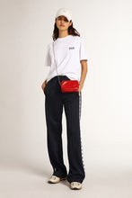 Load image into Gallery viewer, Star W&#39;s Joggings Dorotea in Dark Blue/White
