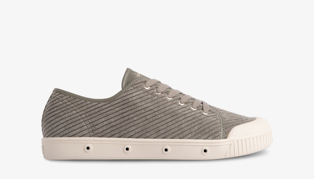 Low Top Corduroy Trainers in Grey