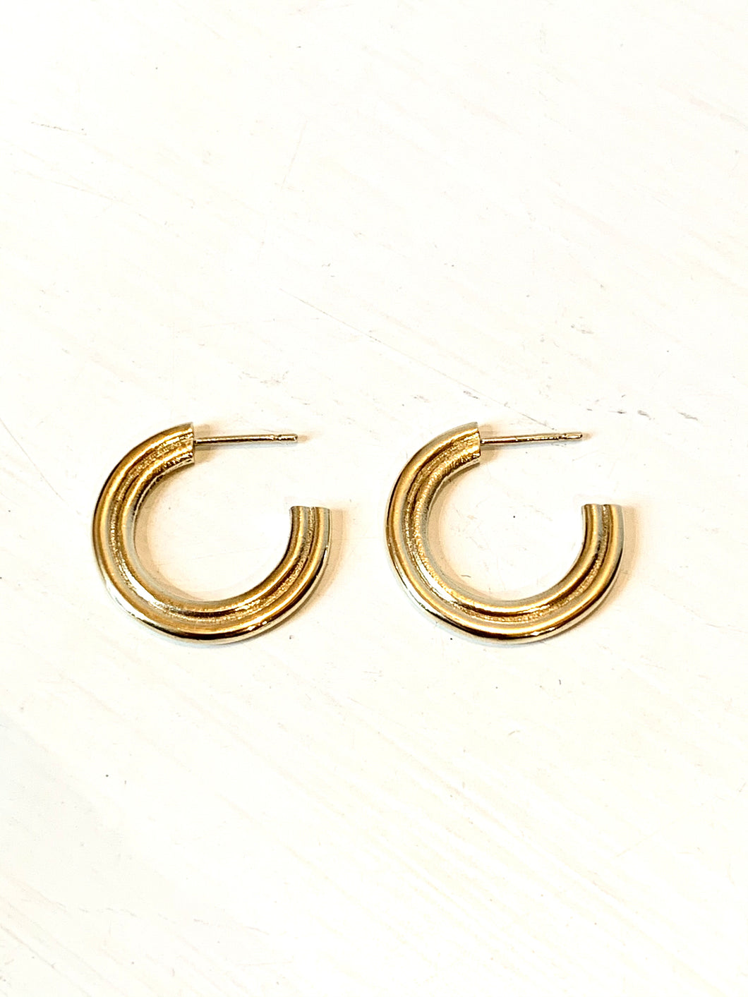 Double Hoops in Gold