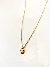 Load image into Gallery viewer, Mini Melt Necklace in Gold
