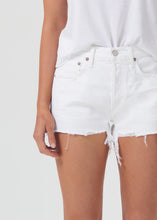 Load image into Gallery viewer, Parker Shorts in Dough
