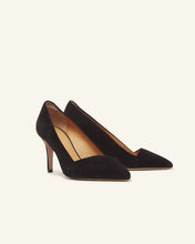 Load image into Gallery viewer, Pemy Pumps in Black
