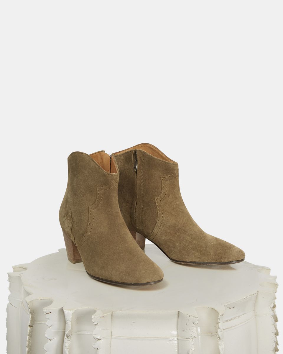 Dicker Boots in Taupe